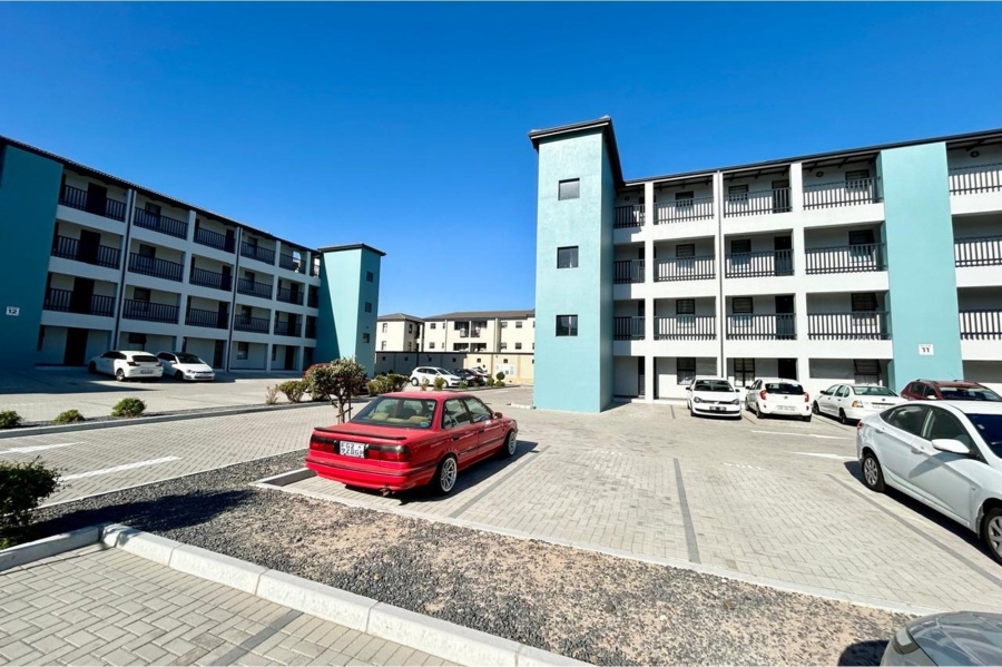 2 Bedroom Property for Sale in Parklands Western Cape